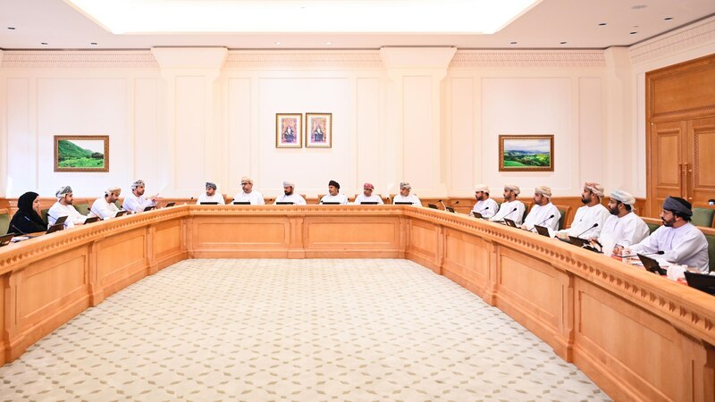 الشورى يناقش رسوم خدمات الدفع الإلكتروني ومبرراتها مع البنك المركزي