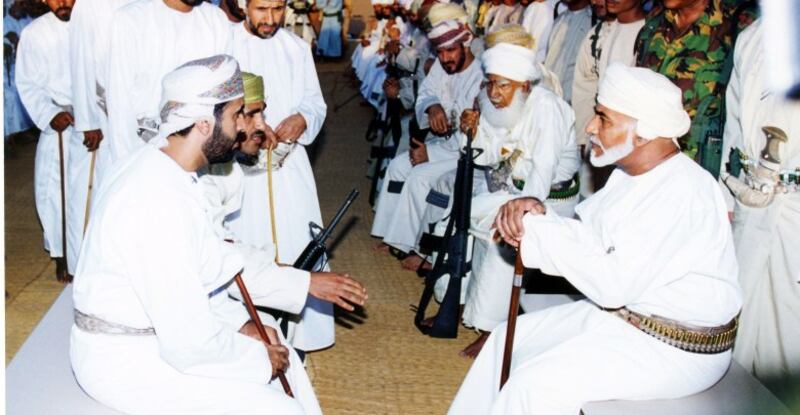 د.سالم الشكيلي يكتب: المضامين والدلالات السياسية والاجتماعية في الجولات السلطانية «1»