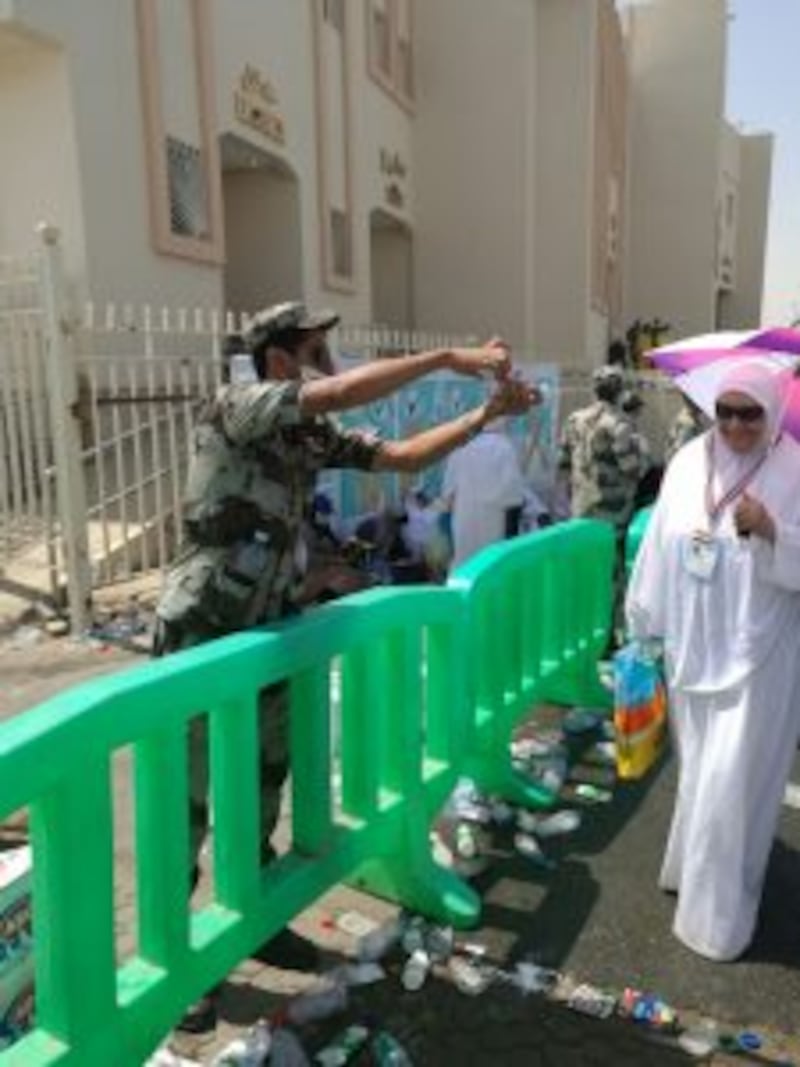 الحج.. جدارة في التنظيم وتعامل يأسر القلوب