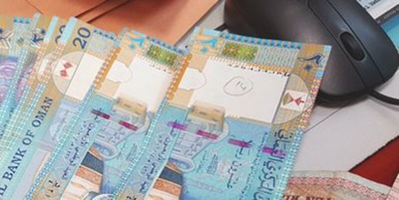 القروض تتخطى 29 مليارًا
