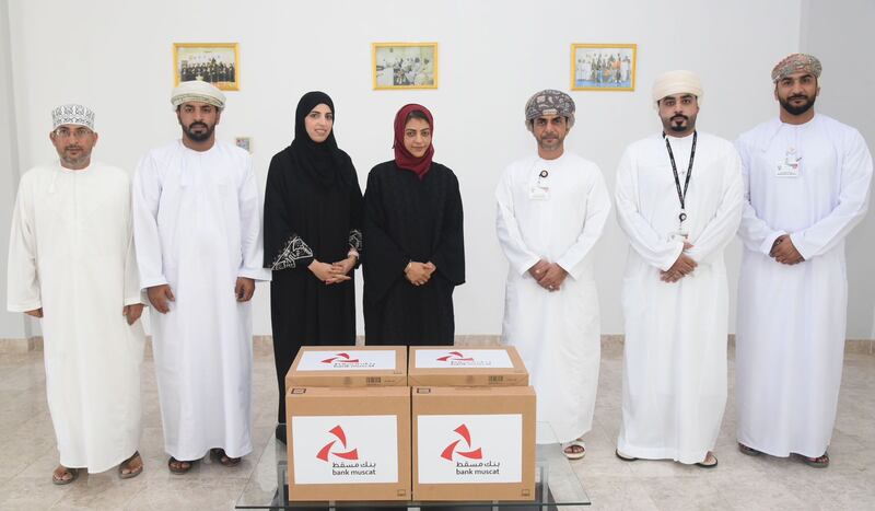 بنك مسقط يعزز شراكته المجتمعية مع اللجنة العمانية لرياضة الصم