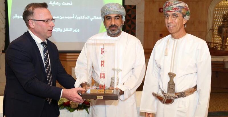 تأسيس شركة عمانية للأبراج