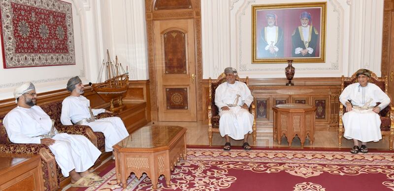 سمو السيد فهد: مجلس الوزراء يعطي الأولوية لمقترحات مجلس الشورى