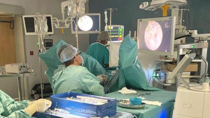 لأول مرة: استئصال كامل للبروستاتا بدون شق جراحي
