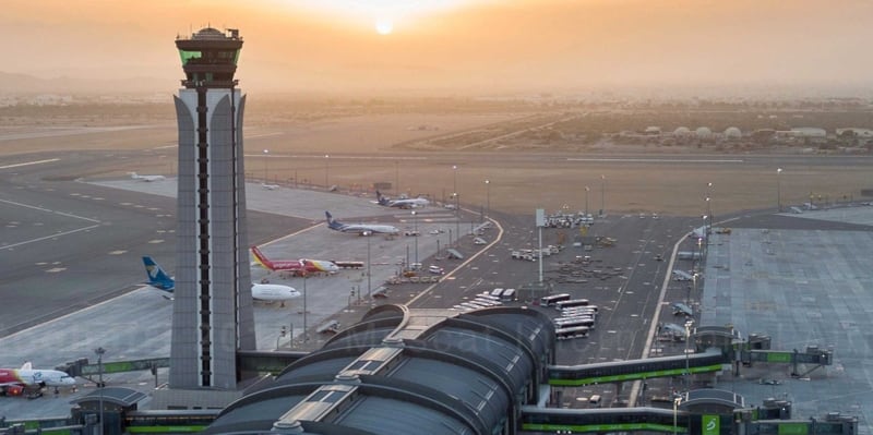المسافرون من الجنسية الهندية الأكثر استخدامًا لمطار مسقط الدولي