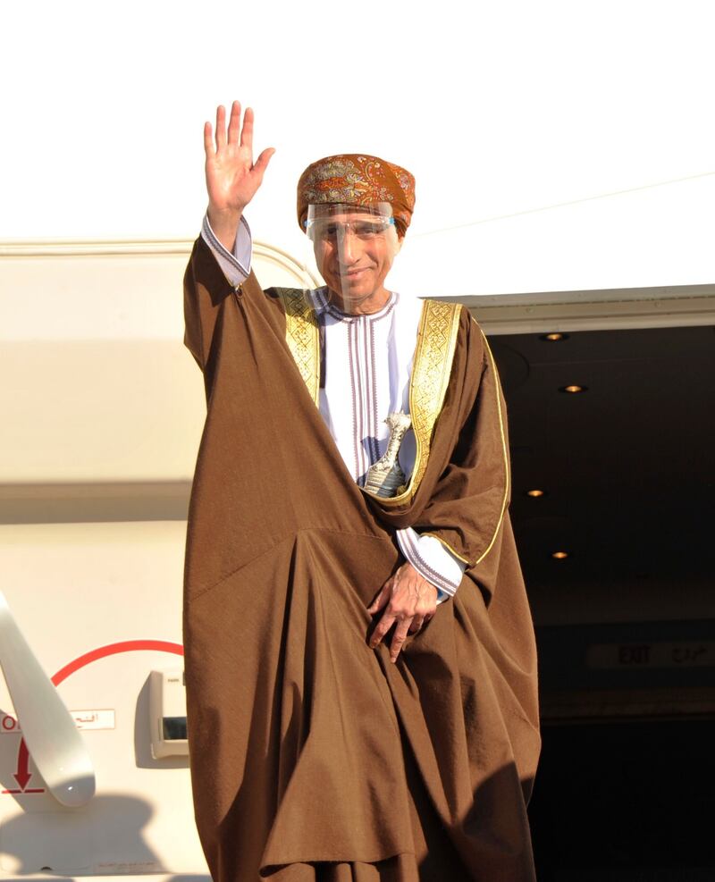 ‏سمو السيد فهد يتوجه إلى السعودية