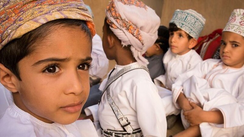 اليونيسيف تشيد بجهود السلطنة في ضمان حقوق الطفل بالتعليم والرعاية الصحية