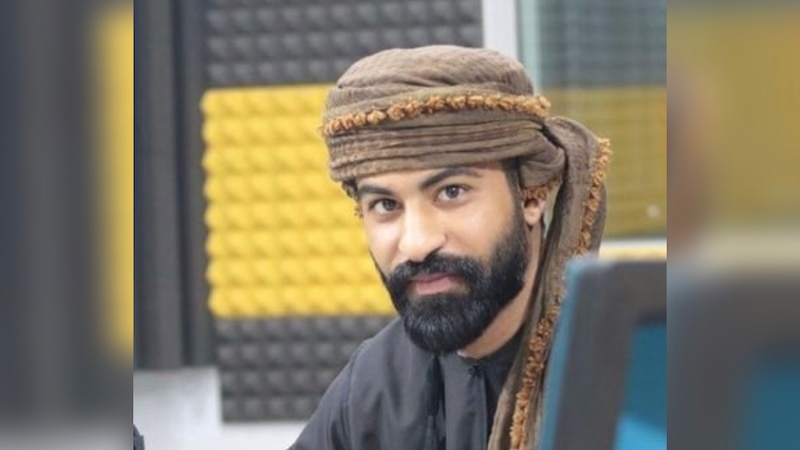 شاعر عماني يحصد جائزة في مسابقة شعرية بالإمارات