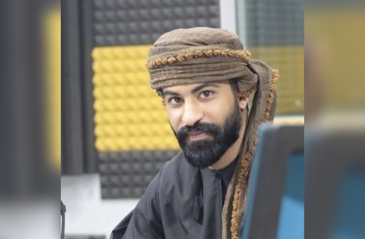 شاعر عماني يحصد جائزة في مسابقة شعرية بالإمارات