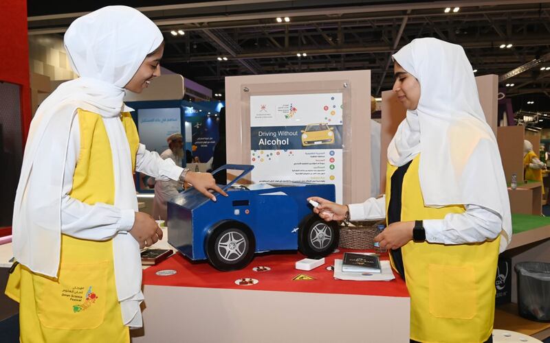 مدارس تستعرض مشاريعها في مهرجان عمان للعلوم
