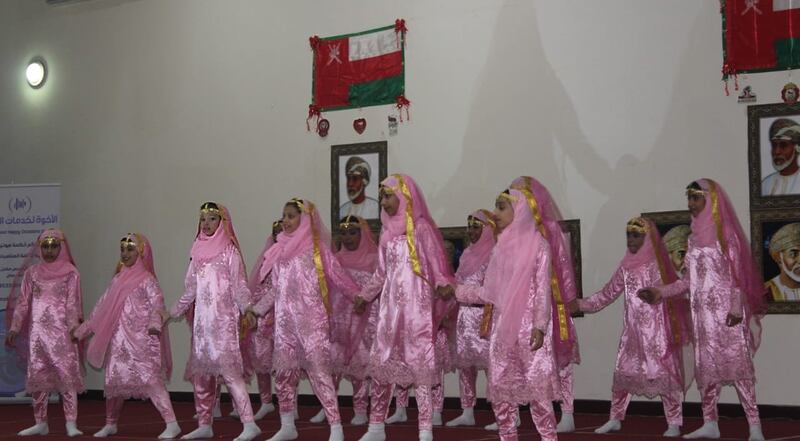 بحفل فيه فقرات متنوعة: السويق تحتفل بيوم المرأة العمانية