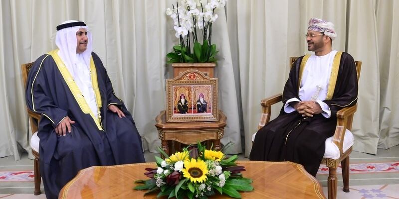 رئيس البرلمان العربي يشيد بالمواقف العمانية تجاه مختلف قضايا المنطقة