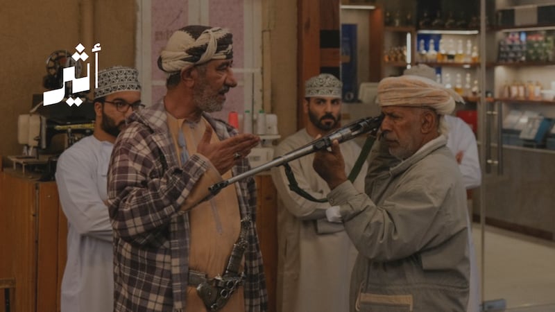 الكاتب الأمريكي ويل مانيديس: عُمان تثبت إمكانية تحقيق تحول اقتصادي كبير دون فقدان الهوية