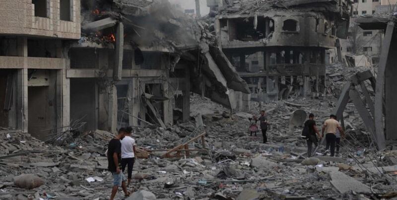 يعلمون أطفالهم “إبادة الجميع في غزة” ويطالبون بحذف القرآن الكريم من مناهجنا