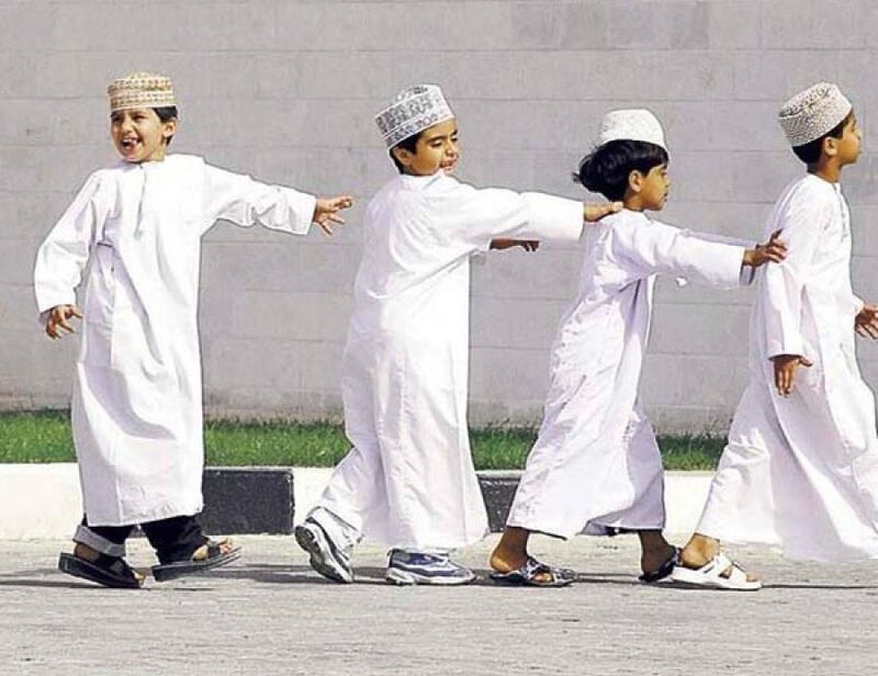 أكثر من 11 ألف طفل يمتلكون أراضي في السلطنة