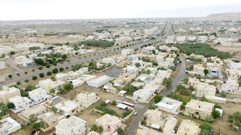 3 ولايات وأكثر من 200 ألف نسمة: معلومات عن محافظة الظاهرة