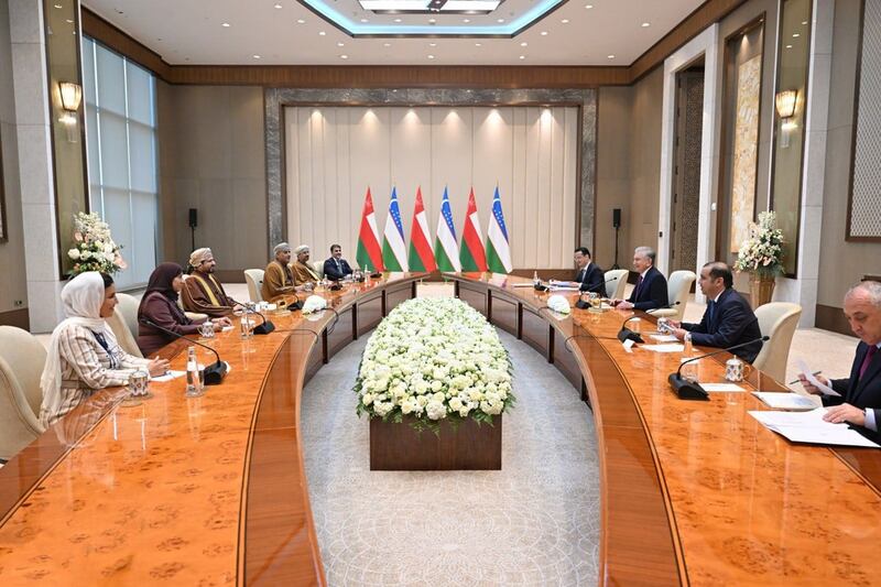 استثمار عُماني أوزبكي يبدأ أعماله 