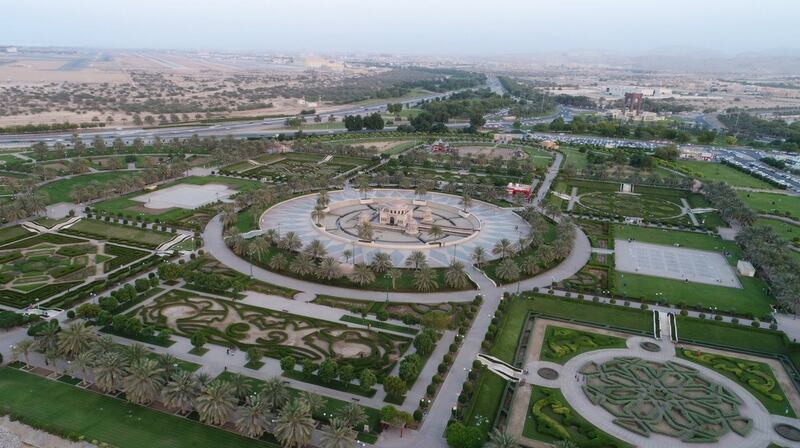 بلدية مسقط تستحدث دائرتين، وهذه تفاصيلهما