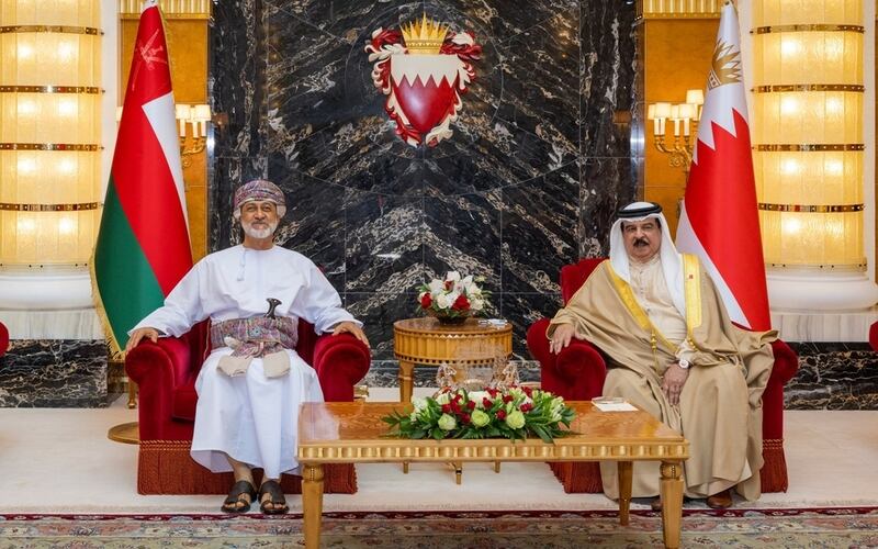 بالأرقام والمعلومات: ما أهم القواسم المشتركة بين سلطنة عمان ومملكة البحرين؟