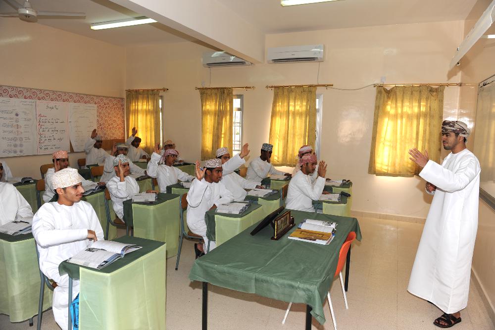 كيف يسهم التعليم في استعادة القطاع الخاص لثقة المجتمع فيه؟