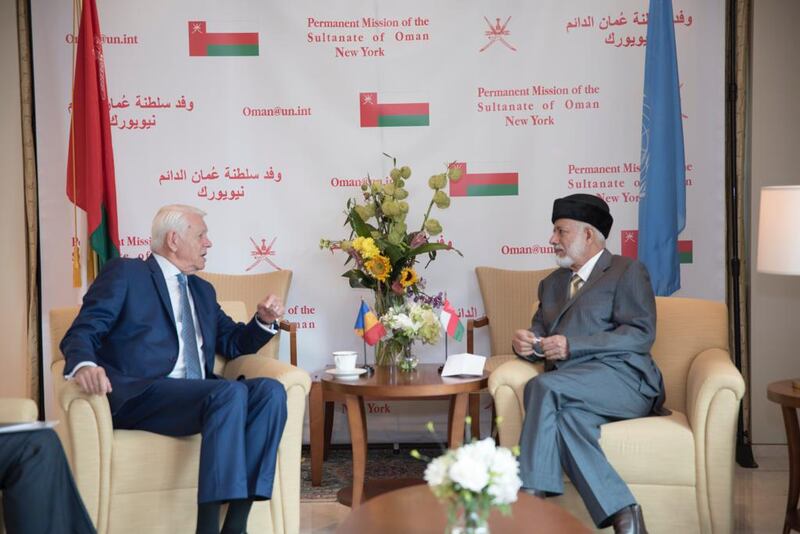 بالصور: بن علوي يلتقي نظيره الروماني