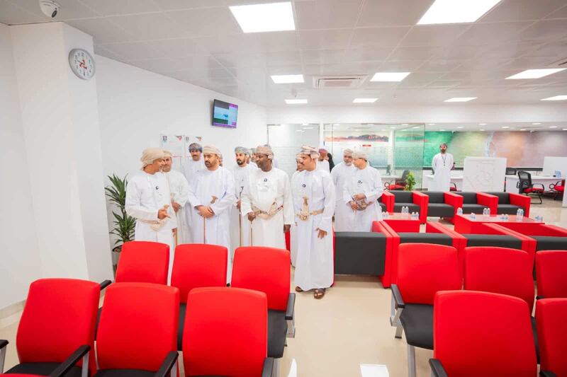 ترجمة لإستراتيجيته في تعزيز شبكة الفروع: بنك مسقط يفتتح فرعه الجديد في مدينة النهضة بالعامرات