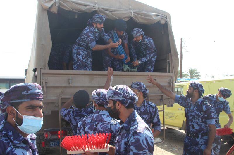 إرسال قوة بشرية من الشرطة للمساعدة في الميدان