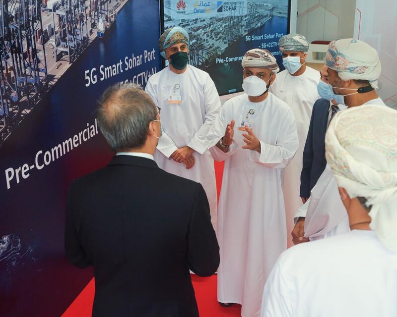 عمانتل تطبق تقنيات الجيل الخامس لتسهيل عمليات ميناء صحار