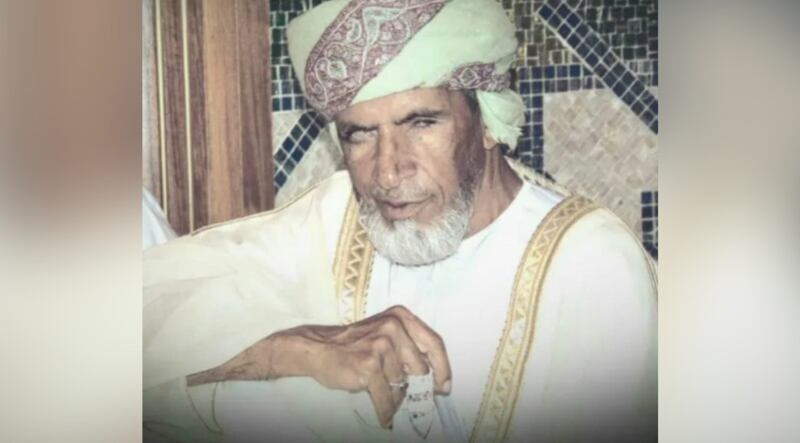 محمد الوهيبي يكتب: فِي حَضرةِ الشّيخ حَسن الفارسِي