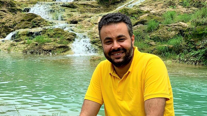 حوار مع معلم جذبته الفكرة التي قامت عليها معاهد العلوم الإسلامية