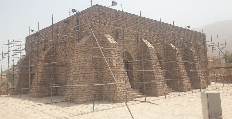 محافظة الداخلية تنعش الاقتصاد بحزمة مشاريع تراثية تخطت 4 ملايين ريال