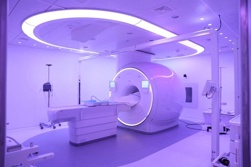 “المرض الخبيث”؛ مركز السُّلطان قابوس المتكامل يواجهه بأحدث طرق العلاج والتوعية