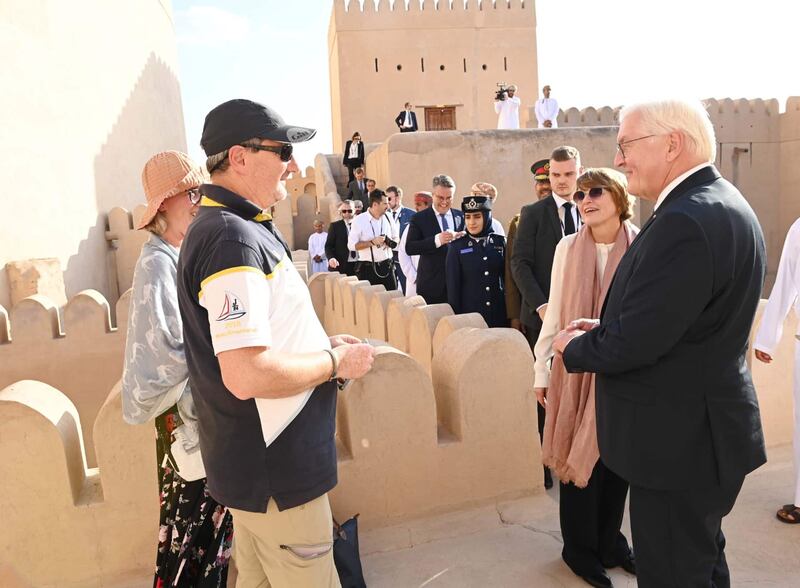بعد زيارته قلعة نزوى: الرئيس الألماني يعرب عن سعادته لمعرفة ملامح من التاريخ العماني