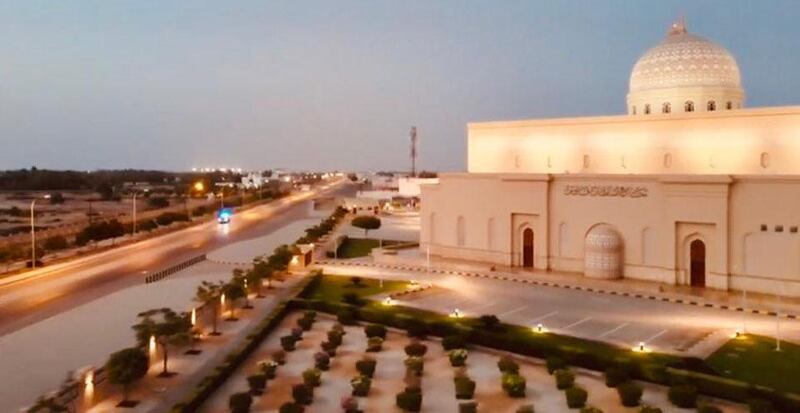 الشرطة تُعايِد وتشدد على الالتزام وتضع أرقامًا للتبليغ عن المخالِفين