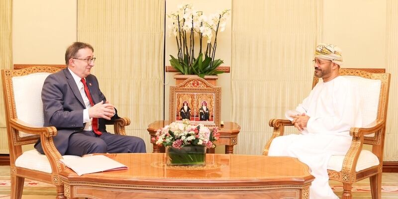 الأوضاع الإنسانية الكارثية في قطاع غزة محور لقاء السيد بدر بمسؤول سويسري