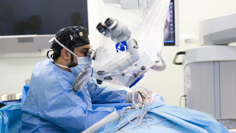 المدينةُ الطبيّةُ الجامعيّة تُطلق برنامجًا يقدم خدمات علاجية متقدمة لـ ”ضعف السمع“