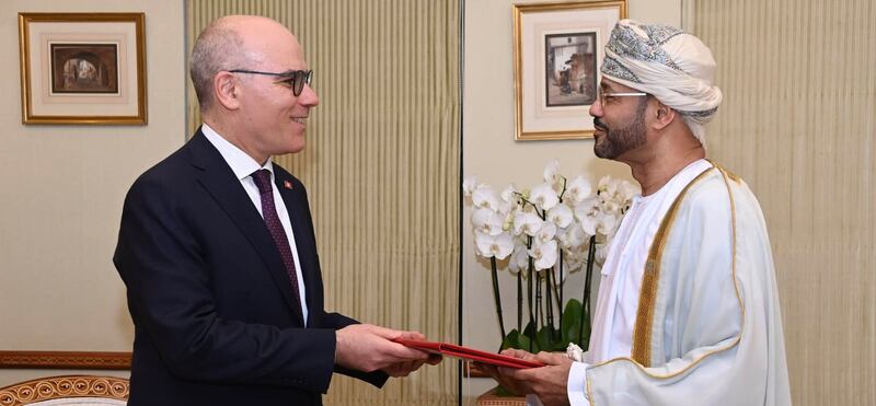 جلالة السلطان يتلقّى رسالة خطية من الرئيس التونسي