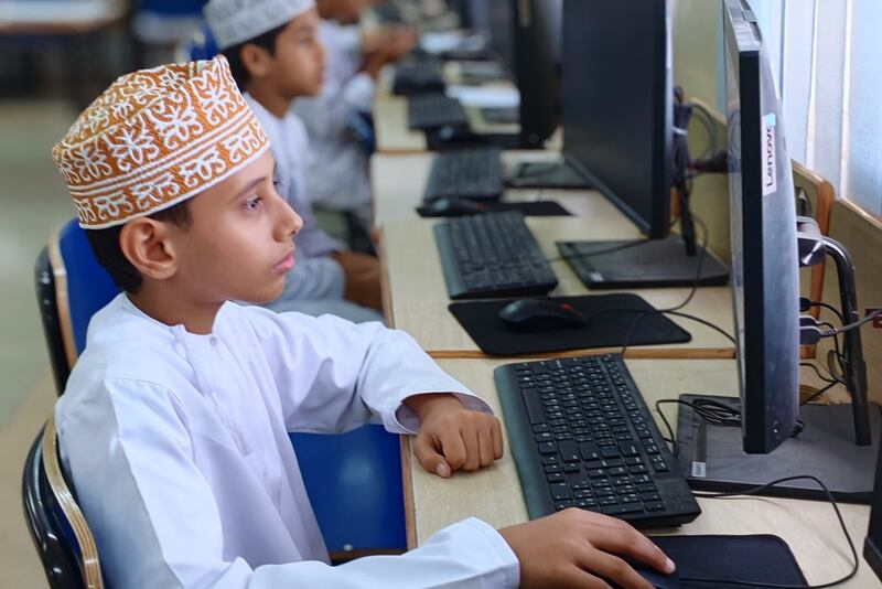 يستهدف نحو 2000 طالب: برنامج وطني للكشف عن الموهوبين في شمال الباطنة