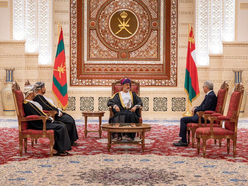 لجلالة السلطان: تعرف على أسماء السفراء الذين قدموا أوراق اعتمادهم