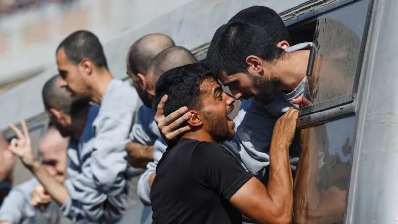 تحرير 87% من الأسرى المحكومين بالسجن المؤبد بفضل المقاومة الفلسطينية