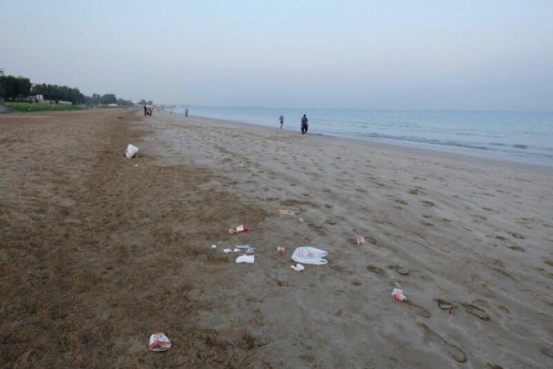 بالصور: غرامات مالية على مخالفين عبثوا بالمرافق العامة