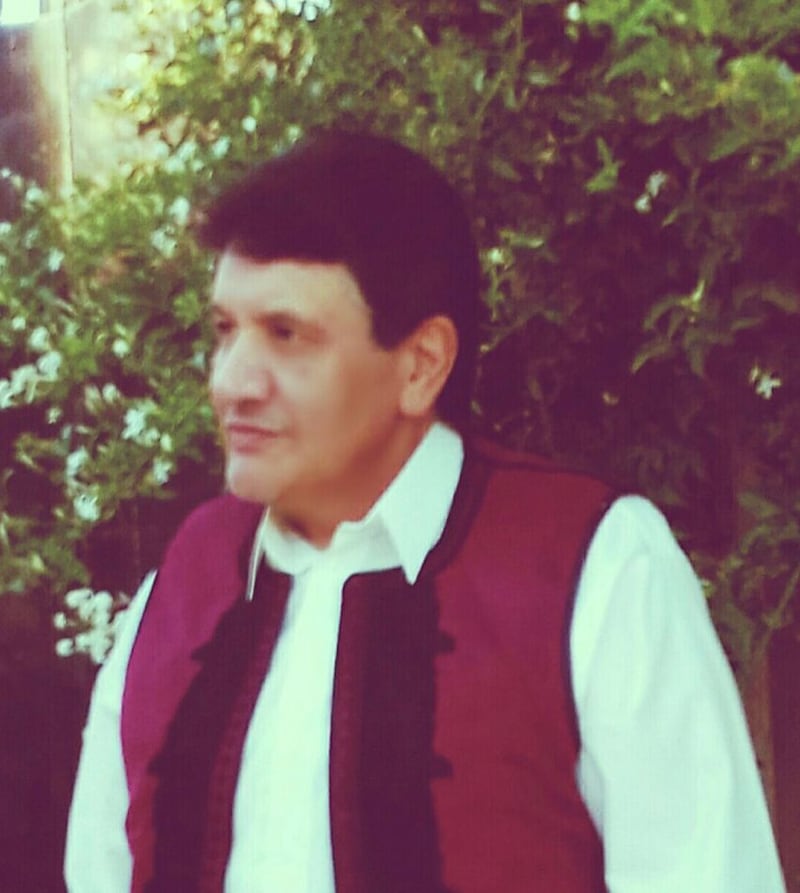 5 أسئلة وإجابتها تُعرِّف قرّاء “أثير” بالشاعر الليبي فرج العربي