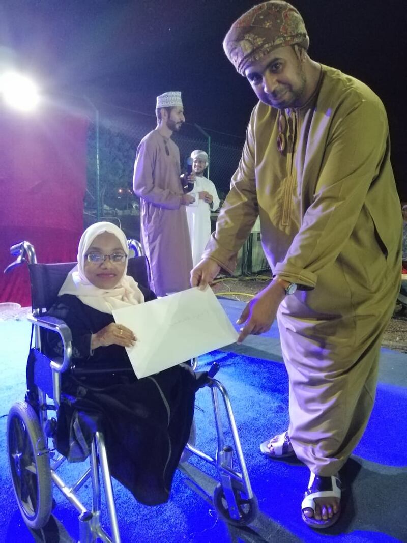 رغم إعاقتها الحركية: الخصيبية تُبدِع في مجال الإعلام