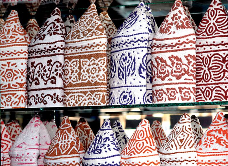 غرامة المخالفين قد تصل إلى 1000 ريال: مواصفة قياسية ملزمة للكمة العمانية