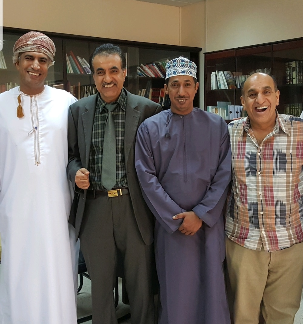 عبدالرزاق الربيعي يكتب عن الراحل محمّد اليافعي: شجرة ظفاريّة تبقى تضوع في بستان المسرح العماني