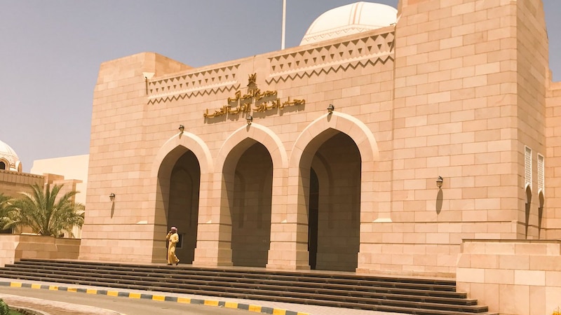 مقاول لم يلتزم باتفاق بناء منزل والمحكمة تعاقبه