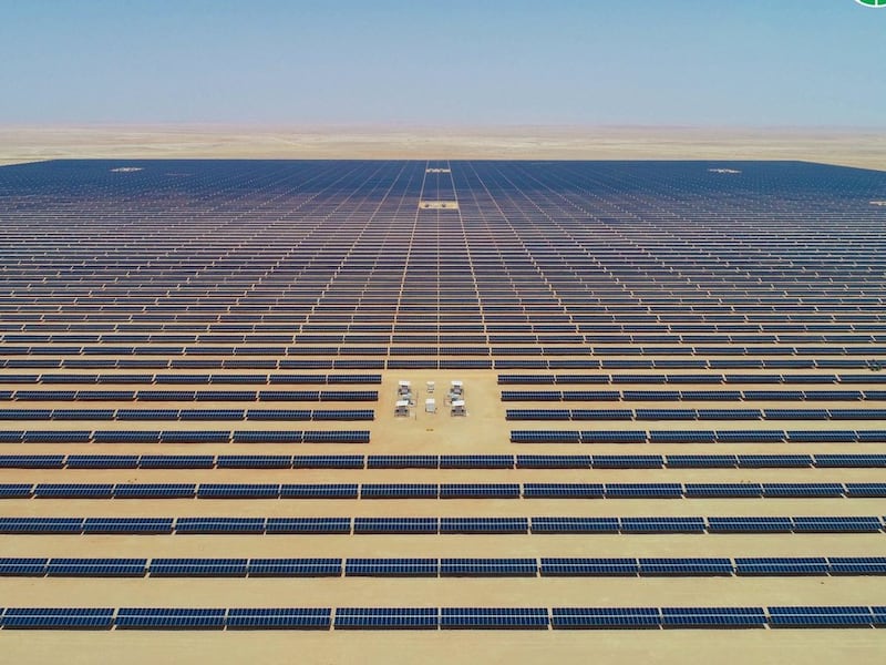 تعرّف على أهم مشاريع الطاقة المتجددة في سلطنة عمان