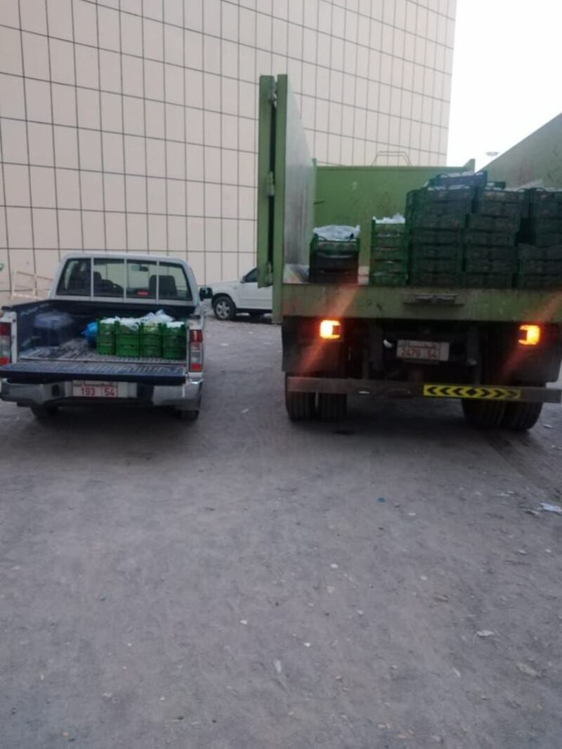 مداهمة تكشف مخالفة في تخزين الخضروات والفواكه