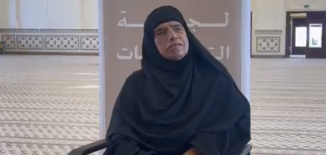 الوالدة غنية الفجرانية: كفيفة تحفظ ثلثي القرآن الكريم، فكيف استطاعت ذلك؟