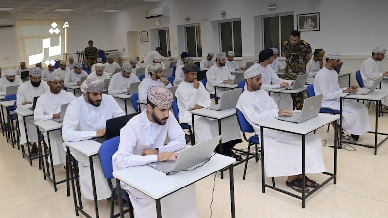 بدء استقبال طلبات التجنيد في البحرية السلطانية العُمانية